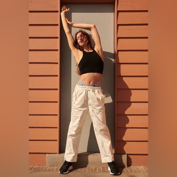 NWT Free People Movement Double or Nothing Logo Waist Band Slouchy Pants Medium - Picture 1 of 12